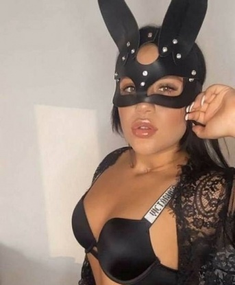 Вика, 24 года